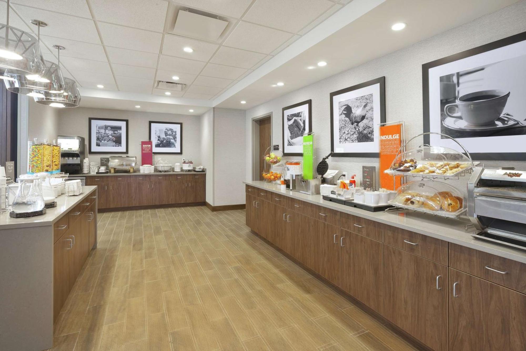 Hampton Inn & Suites Grandville Grand Rapids South Экстерьер фото