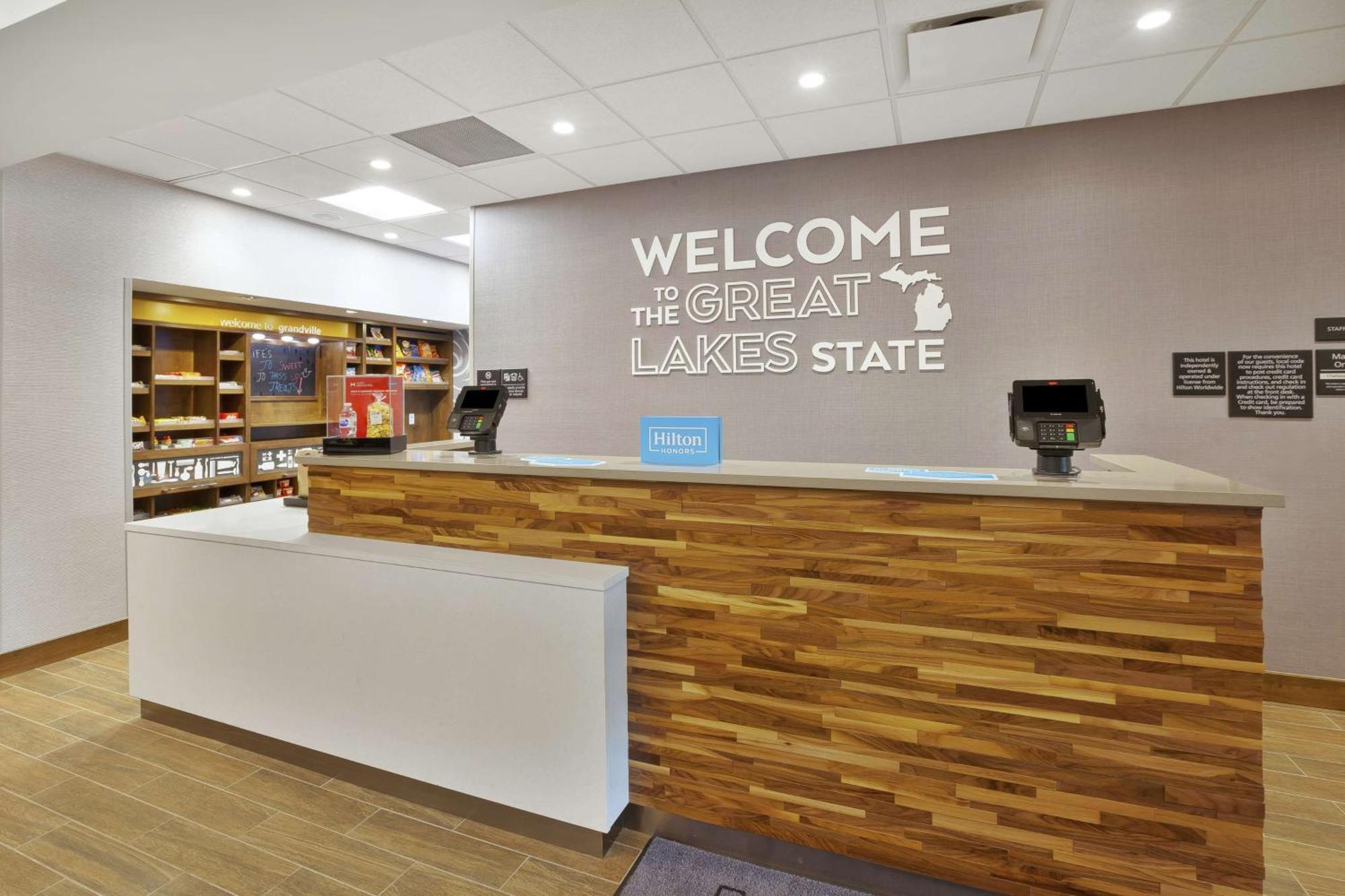 Hampton Inn & Suites Grandville Grand Rapids South Экстерьер фото